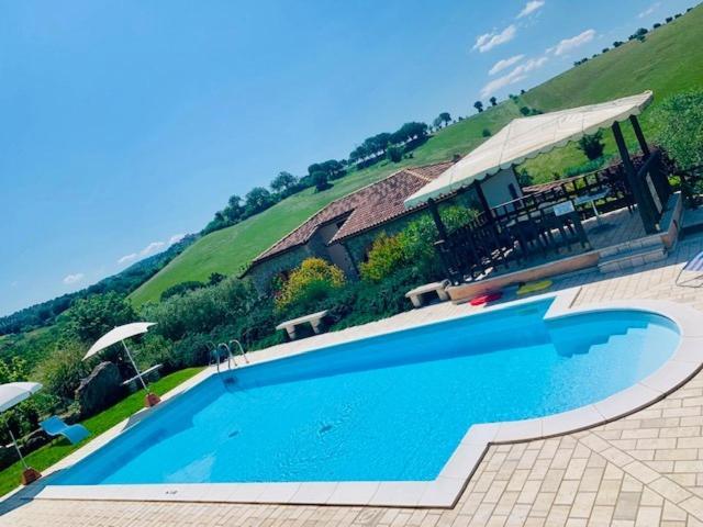 8380 Agriturismo L'Oleandro مونتيميرانو المظهر الخارجي الصورة