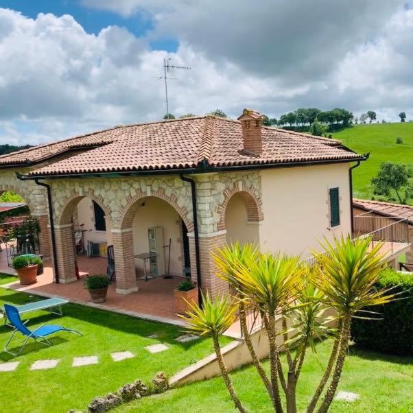 8380 Agriturismo L'Oleandro مونتيميرانو المظهر الخارجي الصورة