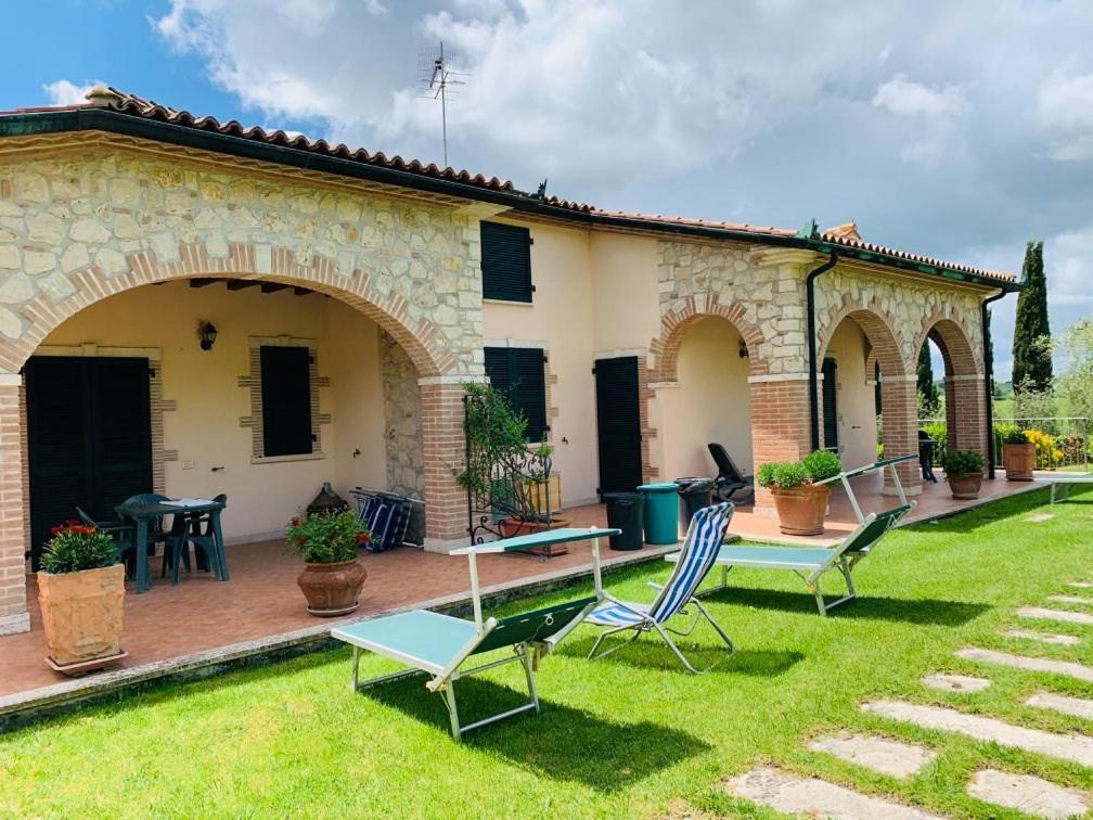 8380 Agriturismo L'Oleandro مونتيميرانو المظهر الخارجي الصورة