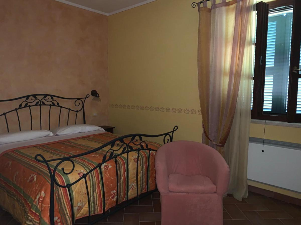 8380 Agriturismo L'Oleandro مونتيميرانو المظهر الخارجي الصورة