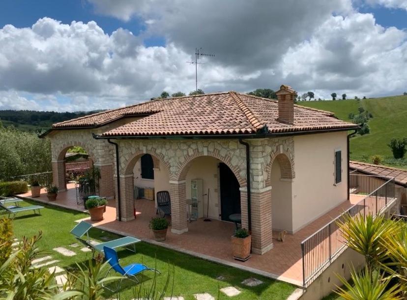 8380 Agriturismo L'Oleandro مونتيميرانو المظهر الخارجي الصورة