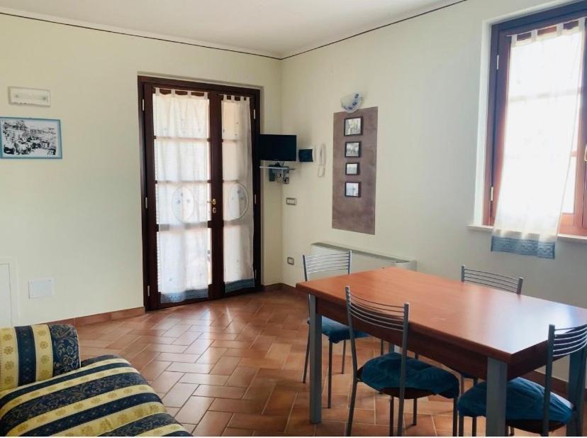 8380 Agriturismo L'Oleandro مونتيميرانو المظهر الخارجي الصورة